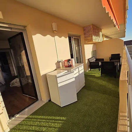 Independante Renovee Avec Terrasse Au Calme 昂蒂布